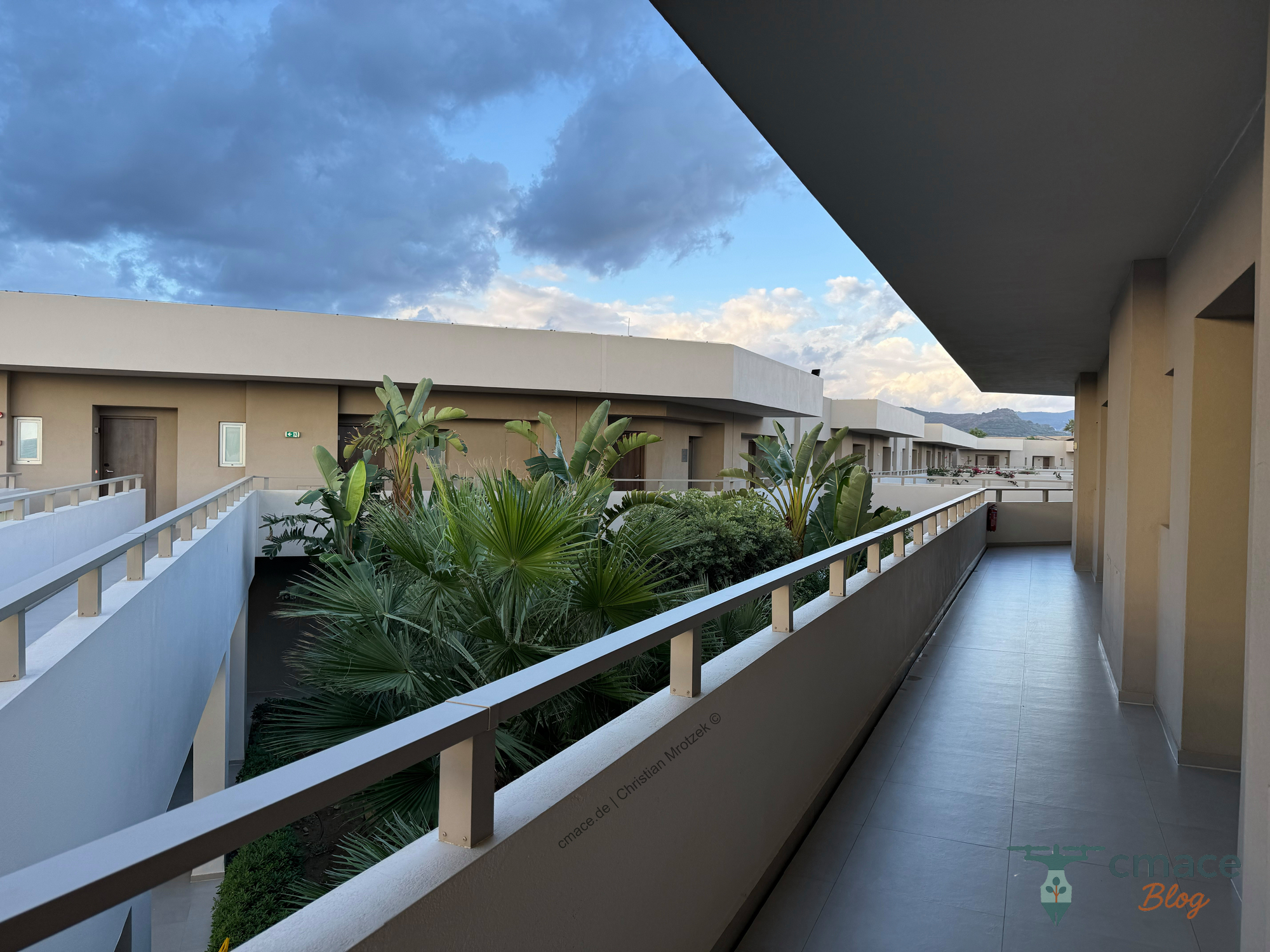 Euphoria Resort - Family Suite mit Meerblick