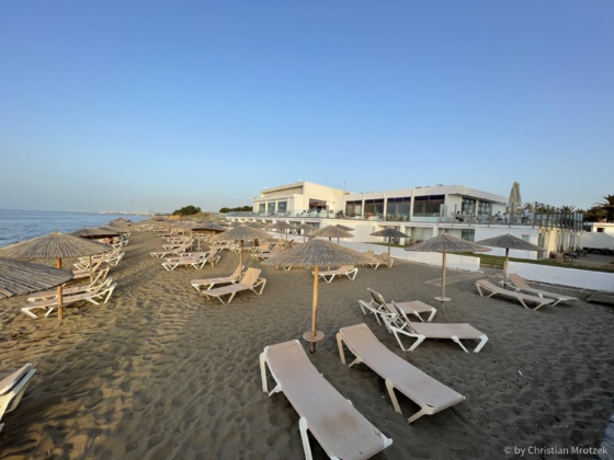 Creta Beach Hotel in Heraklion - Außenansicht