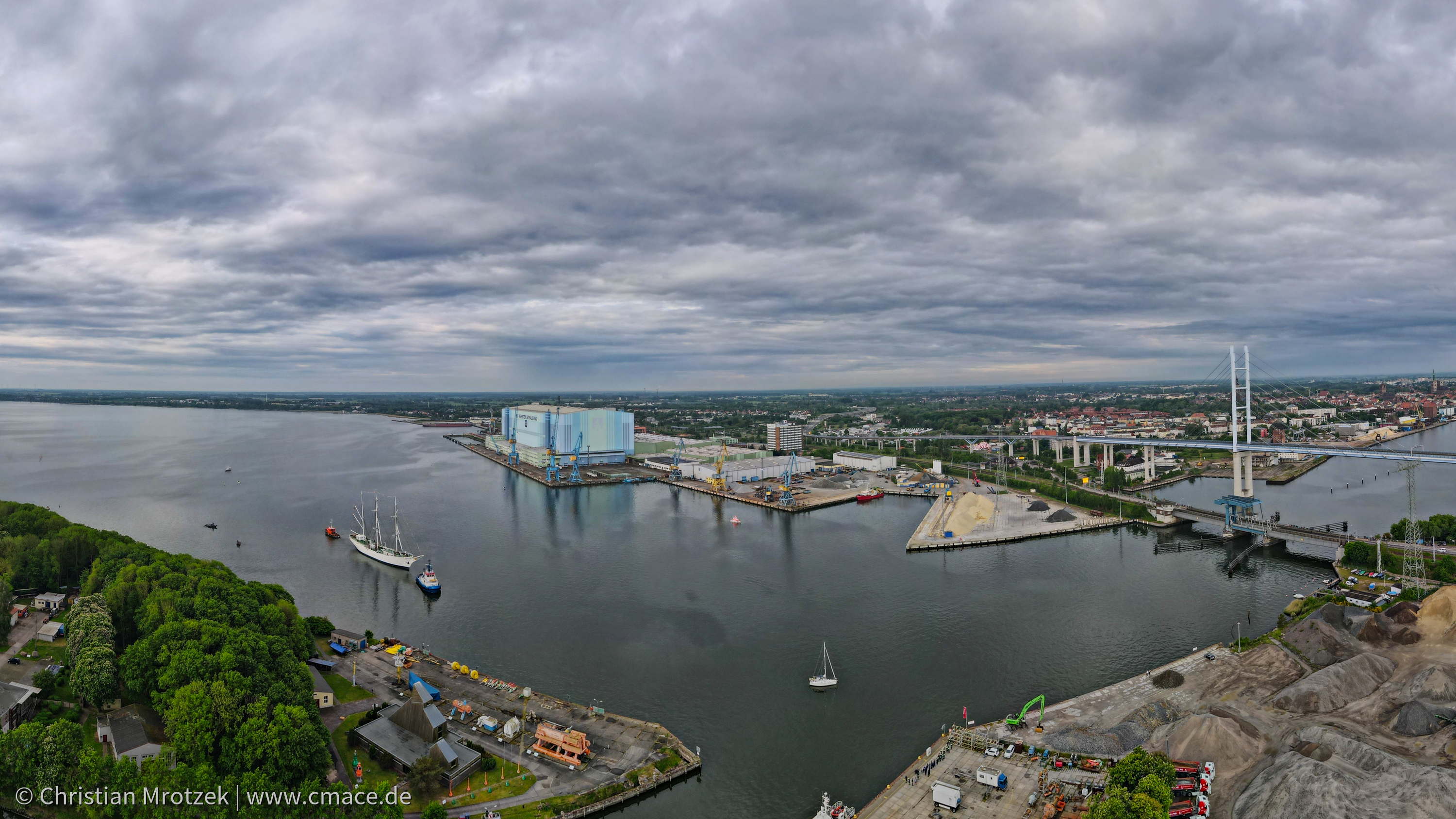 Gorch Fock I - Start bei der Volkswerft Stralsund