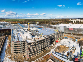 Strelapark Stralsund im Wandel: Luftaufnahme der Erweiterungsarbeiten im Februar 2025