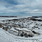 Höhe 23 Devin – Nahansicht im Schnee
