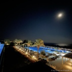 Gennadi Grand Resort - Poolanlage bei Nacht