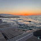 Netze am Meer und Sonnenuntergang