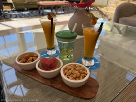 Willkommensgetränke und Snacks in der Lobby